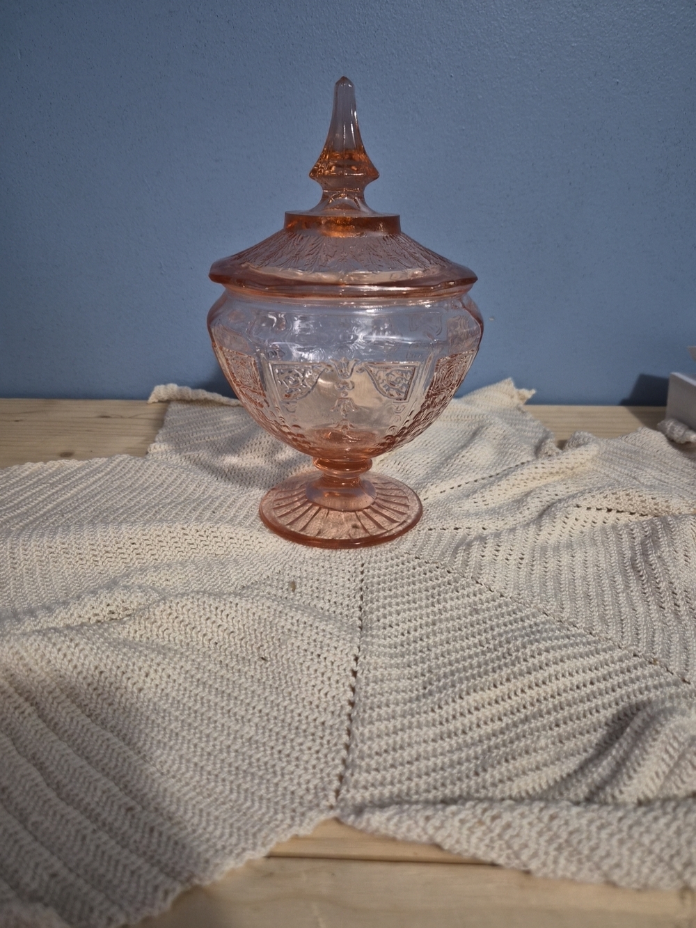 Pink Princess Candy dish with lid Hocking Glass 1931-1935 depression glass